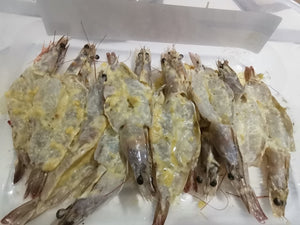 BUY 2 X WHITE TIGER PRAWNS 700g HEAD ON 31/40 UNCLEANED