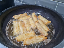 CHICKEN SPRING ROLLS - 12